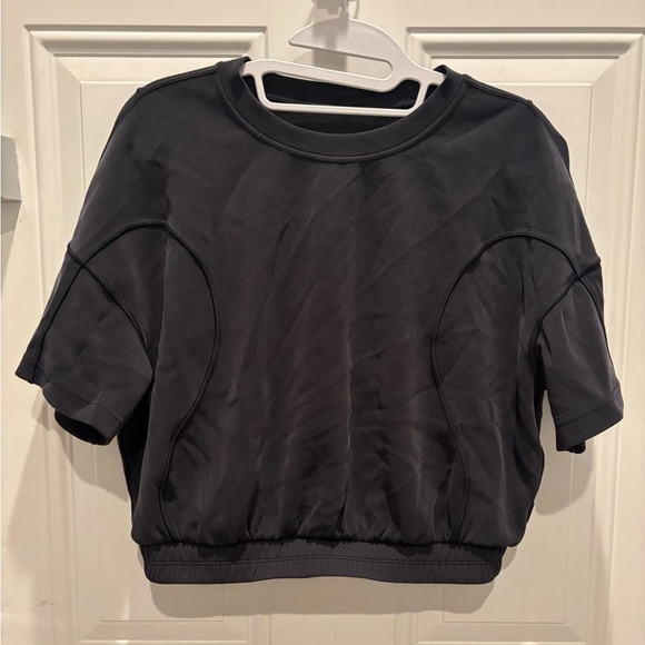 Lululemon Softstreme gathered tee - Picture 2 of 3